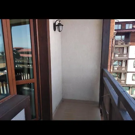 Dimitri Emerald , Near Gondola Апартхотел 4*