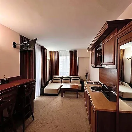 Apart-hotel Dimitri Emerald , Near Gondola