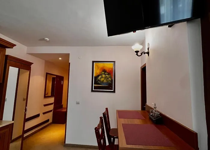 Dimitri Emerald , Near Gondola 4* Bansko